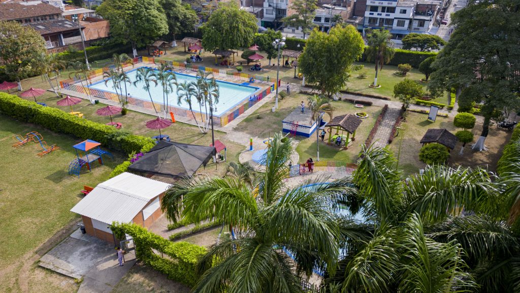 PARQUE RECREATIVO EL DIAMANTE